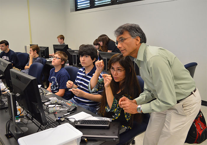 FIU Tapestry Workshop