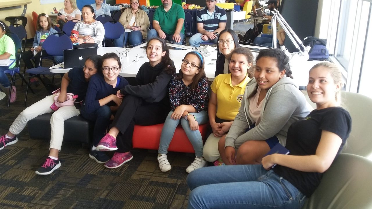 FIU Girls Who Code Club Parents and Community Night | School of Computing and Information Sciences 1