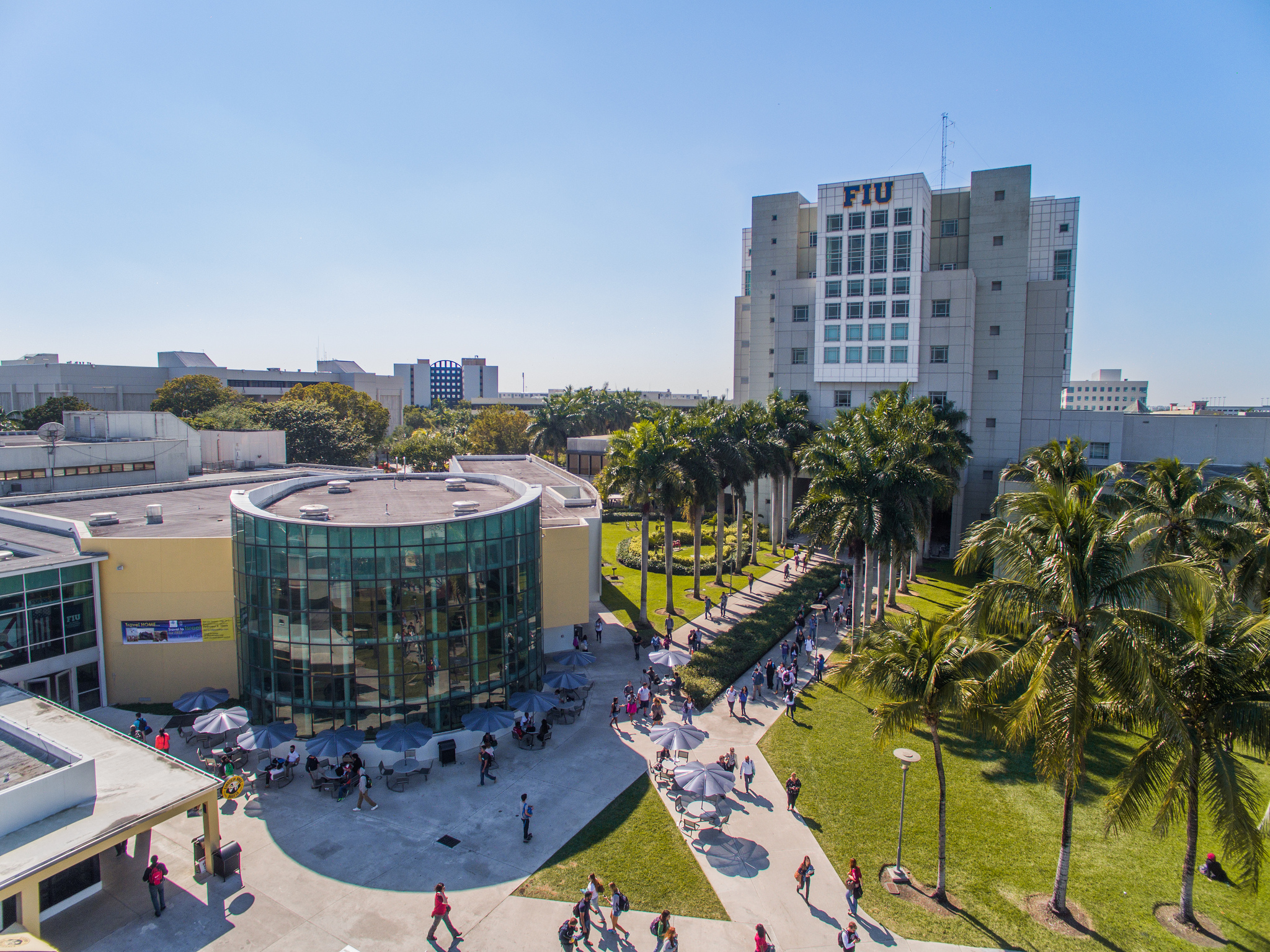 FIU Board of Trustees approves campus repopulation plan, extends President Mark B. Rosenberg’s contract, elects new leadership